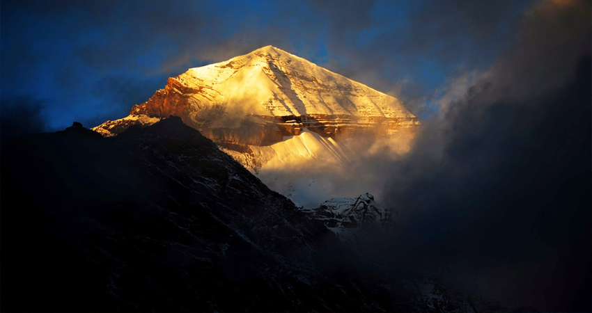 adi kailash om parvat